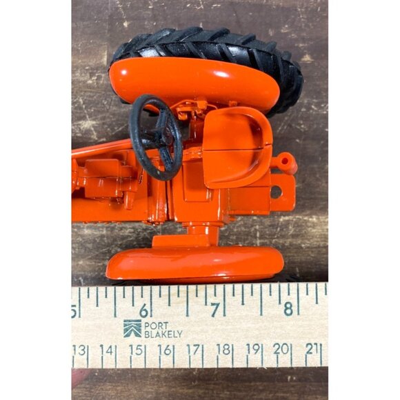 Ertl Allis-Chalmers WD-45 Tractor w/Umbrella 1995 AGCO Farm Show Edition 1202DA - Picture 7 of 15